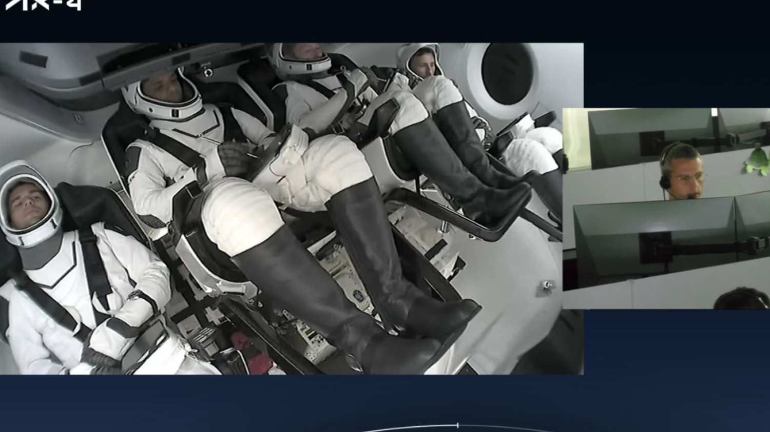 "Reprezentuję Polskę i Polaków". Oto przesłanie Sławosza Uznańskiego-Wiśniewskiego Załoga misji Ax-4 przed startem na ISS
