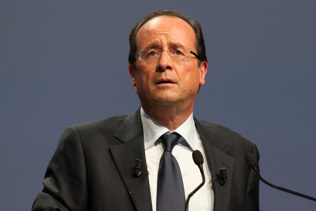 Prezydent Francji spotkał się z Władimirem Putinem, rozmawiali o Ukrainie.