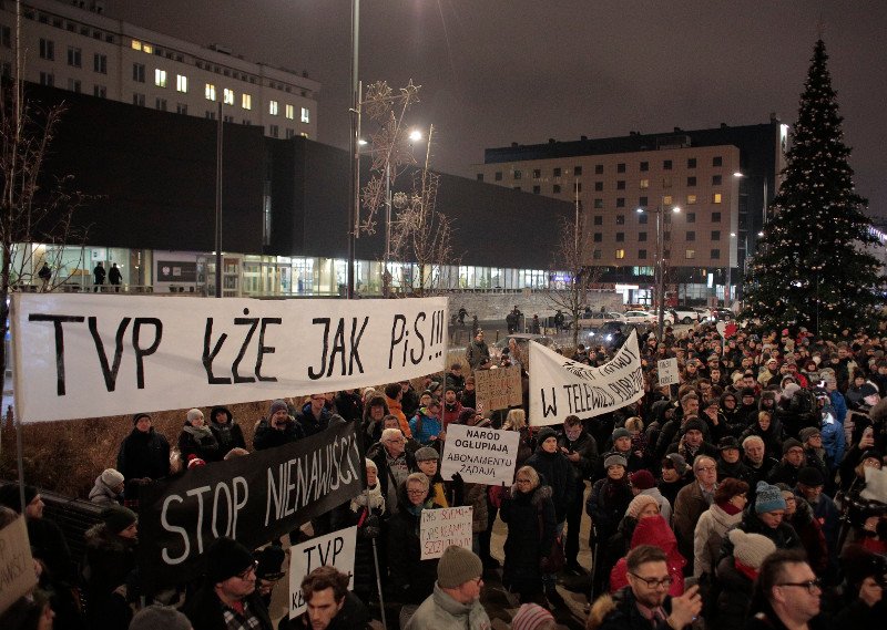 Kilka dni temu pod redakcją TVP odbył się protest pod hasłem "Stop propagandzie nienawiści"