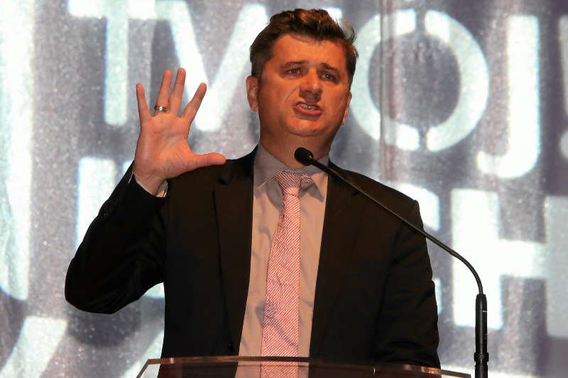 Palikot po wyborach zapewnił, że przekuje porażkę w sukces. Barbara Nowacka o Korwinie: To klęska demokracji