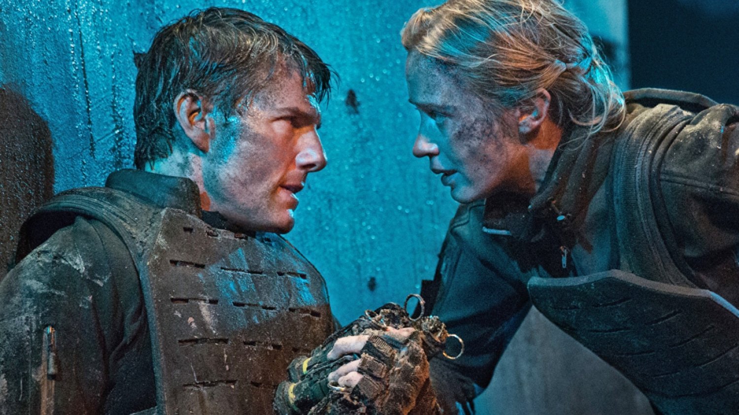Emily Blunt opowiedziała o tym, jaką radę dał jej na planie "Na skraju jutra" Tom Cruise. Emily Blunt opowiedziała o tym, jaką radę dał jej na planie "Na skraju jutra" Tom Cruise.