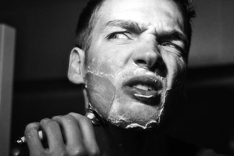 Golenie to dla niektórych mężczyzn przykry codzienny obowiązek. Szczególnie dla tych o bardzo wrażliwej, podatnej na podrażnienia skórze