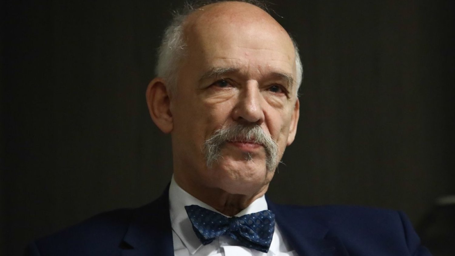 Korwin-Mikke zarejestrował nową partię. Korwin-Mikke zarejestrował nową partię.