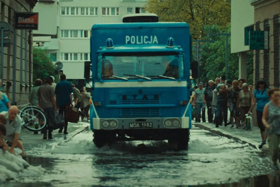 "Wielka woda" to polski serial Netfliksa o powodzi tysiąclecia. Do sieci trafił pierwszy zwiastun