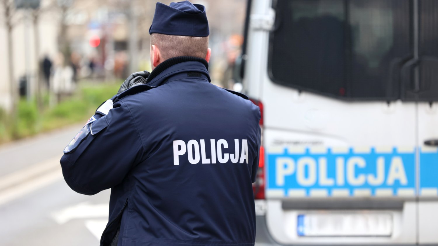 Policja zatrzymała 14-latka z maczetą. Wszedł z nią do podstawówki w Tarnobrzegu Tarnobrzeg. 14-latek wtargnął do szkoły z maczetą