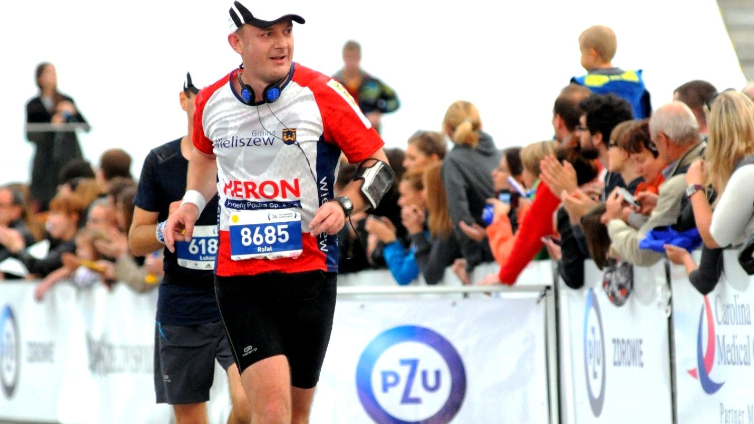 Przebiegnięcie pierwszego maratonu to znakomite wyzwanie również dla ludzi na przełomie połowy życia