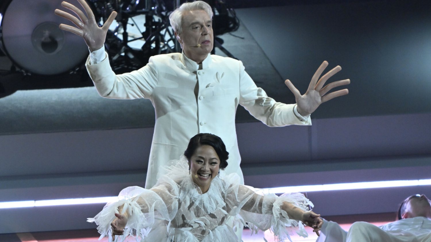 Son Lux, David Byrne i Stephanie Hsu podzielili widzów gali Oscary 2023. Son Lux, David Byrne i Stephanie Hsu podzielili widzów gali Oscary 2023.