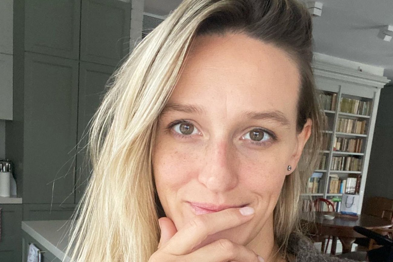 Ola Żebrowska w bieliźnie karmi piersią. Zborowska: "Trochę prywatności"