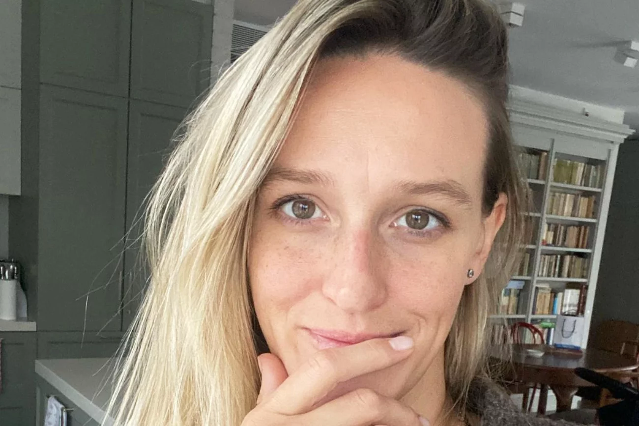 Ola Żebrowska w bieliźnie karmi piersią. Zborowska: "Trochę prywatności"