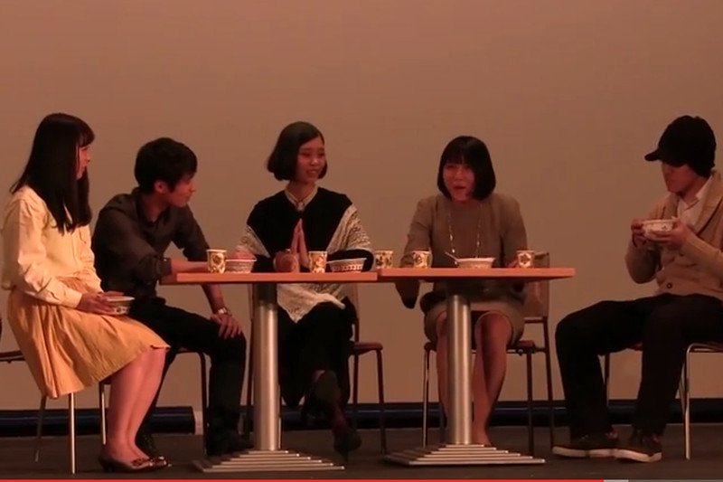 Japońscy studenci polonistyki w sztuce po polsku.