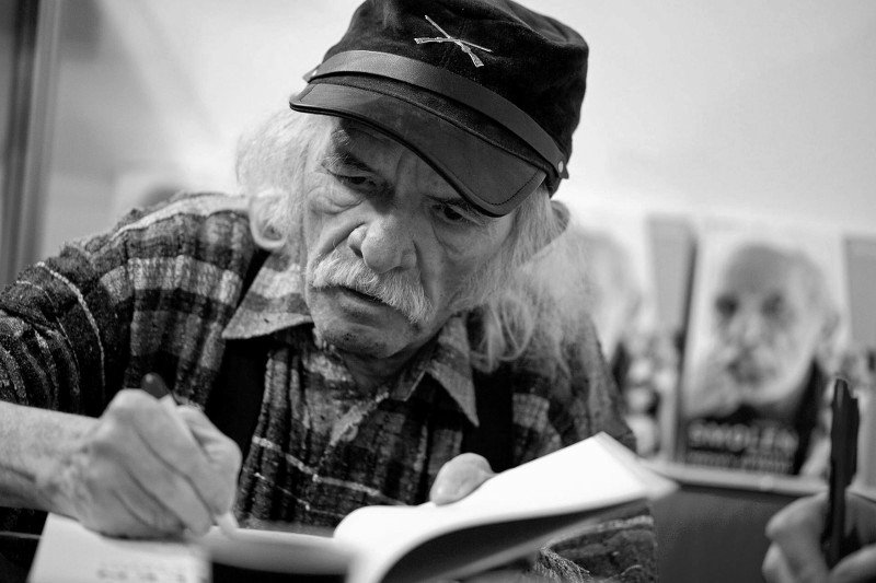 Bohdan Smoleń nie żyje.