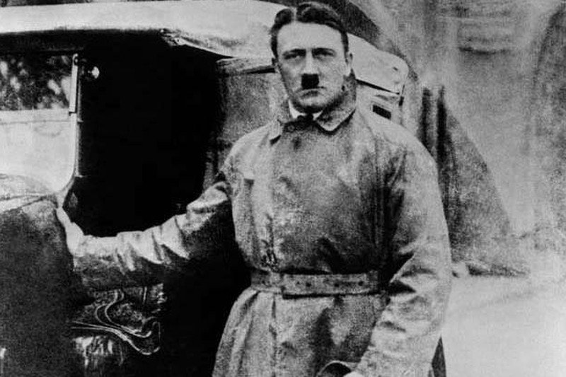 Gdyby nie nieszczęsny egzamin z rysunku, życie Hitlera mogło potoczyć się inaczej.