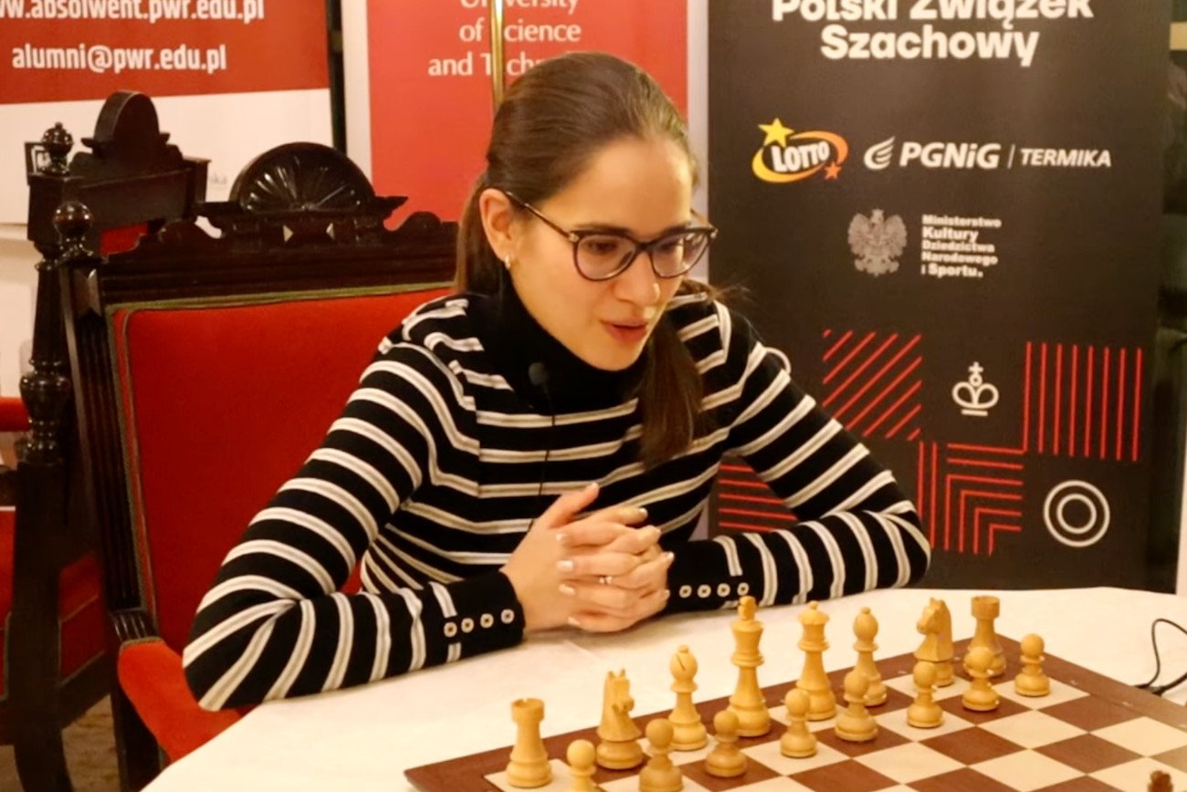 Alina Kaszlinska, szachowa arcymistrzyni z Moskwy, będzie już mogła oficjalnie reprezentować polskie barwy.