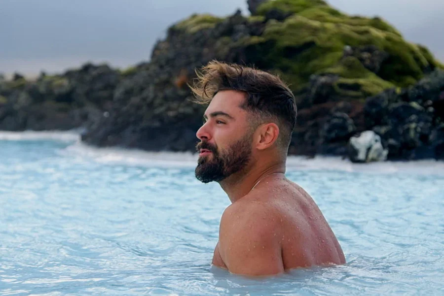 Zac Efron, niegdyś idol nastolatek, przeszedł długą drogę
