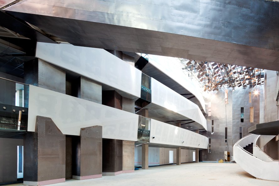 Wnętrze Małopolskiego Parku Technologii Informacyjnych realizowanego przez Krakowski Park Technologiczny