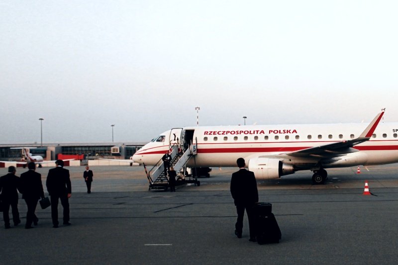 Wspólny lot marszałka Sejmu i większości wicemarszałków przypomina, że wciąż nie wyciągnięto wniosków z katastrofy smoleńskiej.