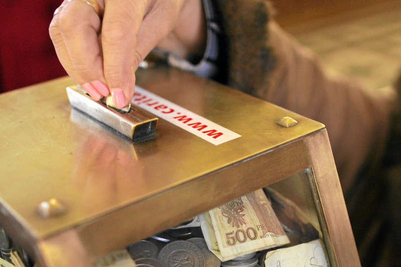 Polacy coraz chętniej wspierają akcje dobroczynne pomimo kryzysu