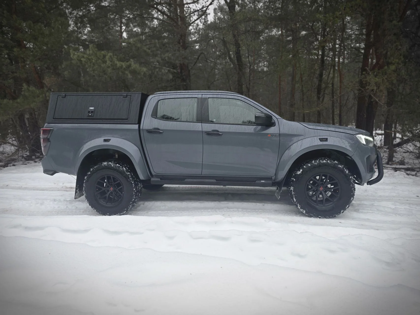 Isuzu D-MAX Arctic Truck Isuzu D-MAX Arctic Truck