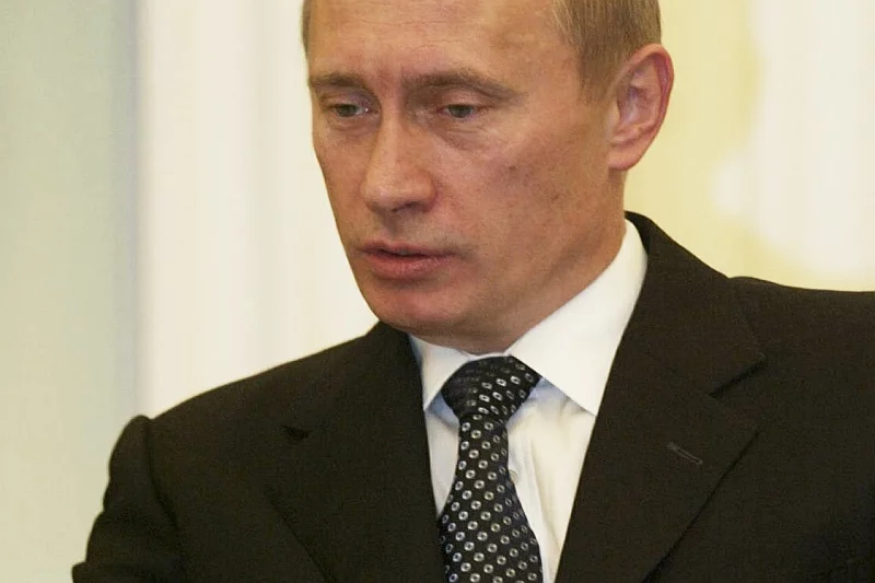 Czy sankcje, którymi objęto przyjaciół Władimira Putina zniechęcą go do rozpętania nowej zimnej wojny?