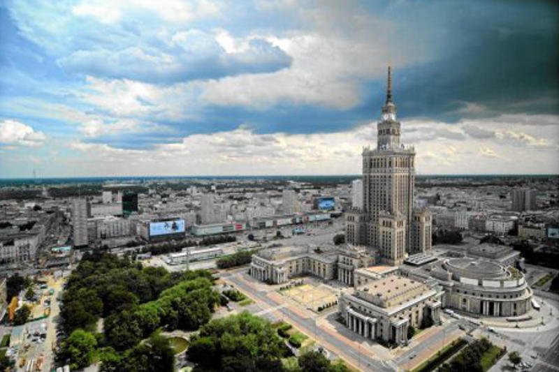 Firma związana z PiS buduje wieżowiec w Warszawie. Ponad 130 metrowy budynek stanie na Woli