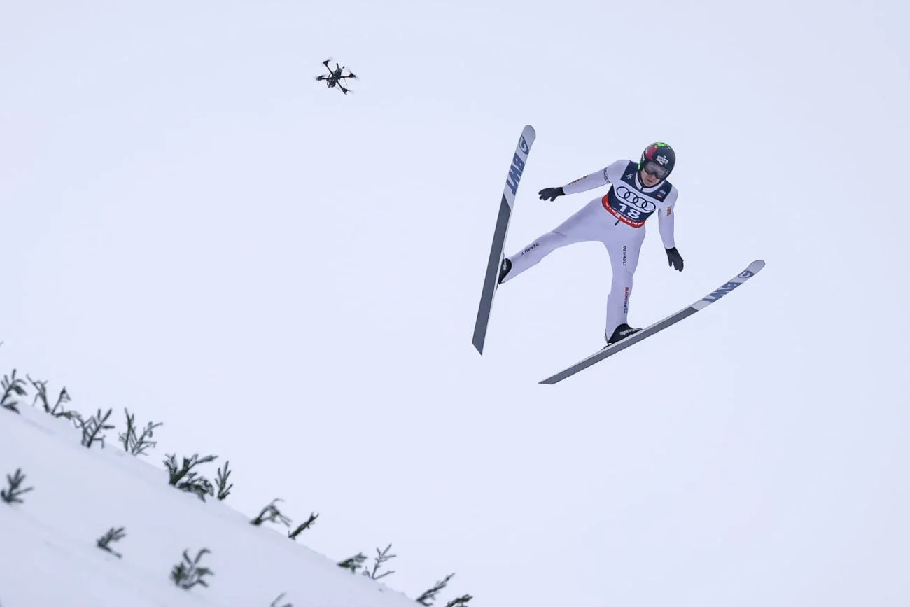 Jakub Wolny był najlepszym z Polaków podczas niedzielnego konkursu drużynowego MŚ w lotach w Vikersund.