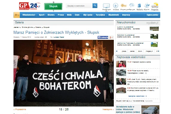 Szczypińska z transparentem z falangą.