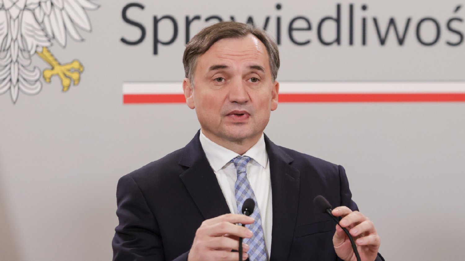 Zbigniew Ziobro przerwał milczenie. Mówi, co dzieje się w szpitalu.