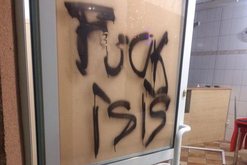 "Je**ć ISIS". W Lubinie tak się bawiono w Sylwestra, że zniszczono lokal z kebabem