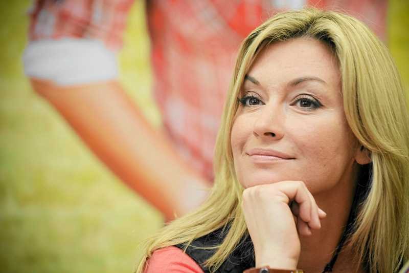 "To niemożliwe, żeby kobieta zawsze w stu procentach realizowała się zawodowo i jako matka, no i jeszcze wyglądała jak modelka" – uważa Martyna Wojciechowska.