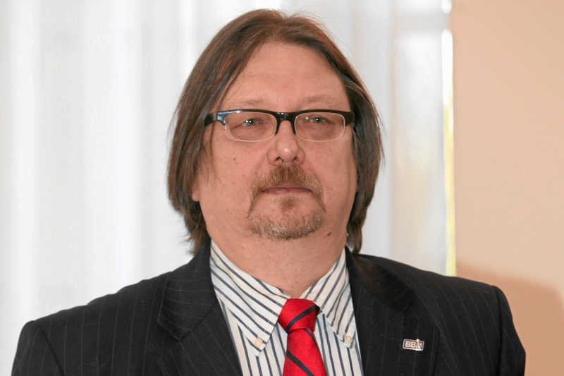 Andrzej Urbański: Ten, kto przyprowadził mecenasa Rogalskiego, powinien zostać rozstrzelany przez Kaczyńskiego.