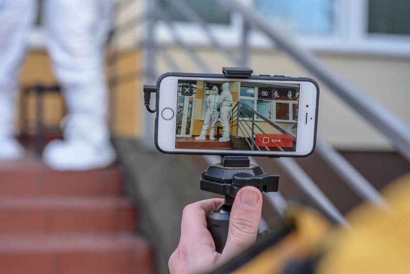 Zagrożeniem zakażeniem koronawirusem jest dla niektórych wywołuje u niektórych ogromny lęk.