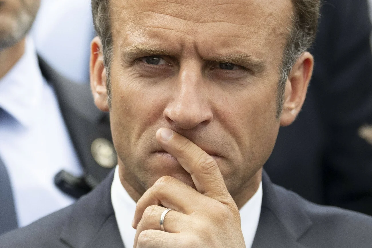 Macron w Irpienu