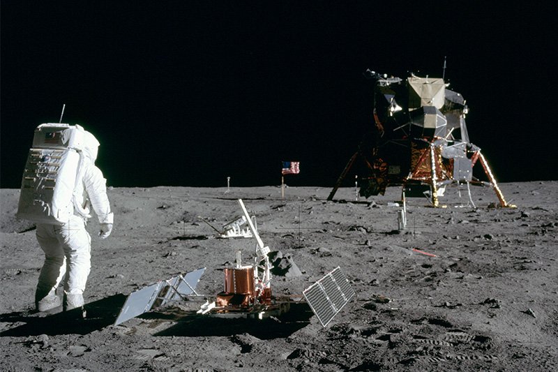 50 lat temu człowiek stanął na Księżycu.