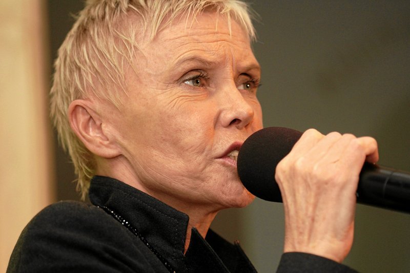 NFZ unieważnił konkurs, który wygrała klinika Budzik, a który dawał jej możliwość realizacji świadczenia w zakresie wybudzania dzieci ze śpiączki przez 3 lata