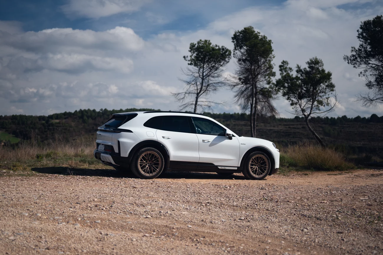 Porsche Cayenne Electric