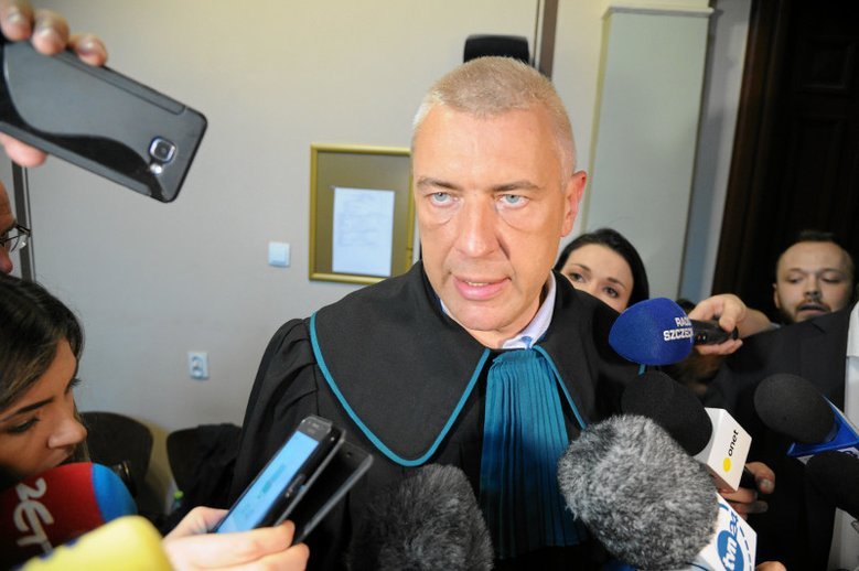 Mecenas Roman Giertych dzięki "dobrej zmianie" ma pełne ręce roboty