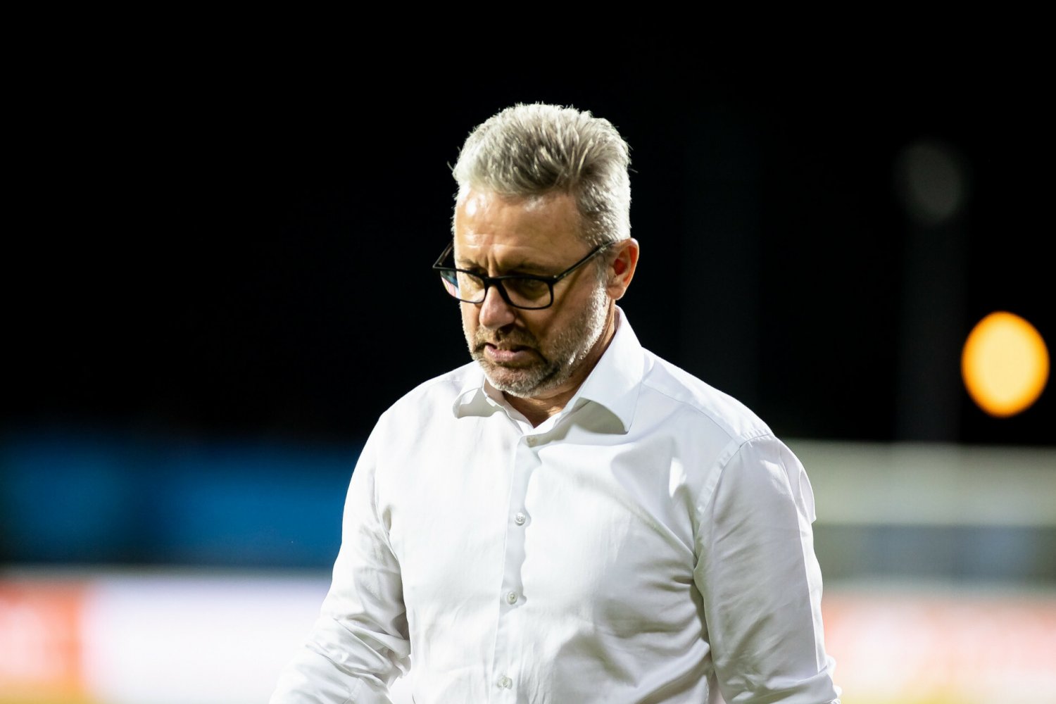 Jerzy Brzęczek nie zdołał przetrwać kryzysu Wisły Kraków. Drużyna po świetnym starcie sezonu, wpadła w duży dołek.