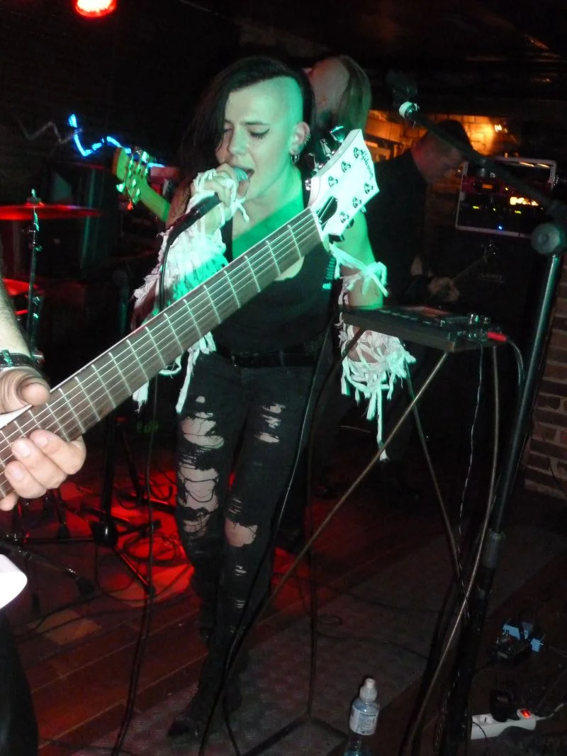 Wokalistka Obscure Sphinx, Zofia "Wielebna" Fraś