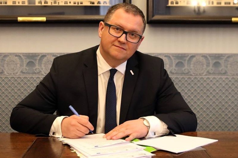 Grzegorz Sapiński, prezydent Kalisza, podpadł PiS.