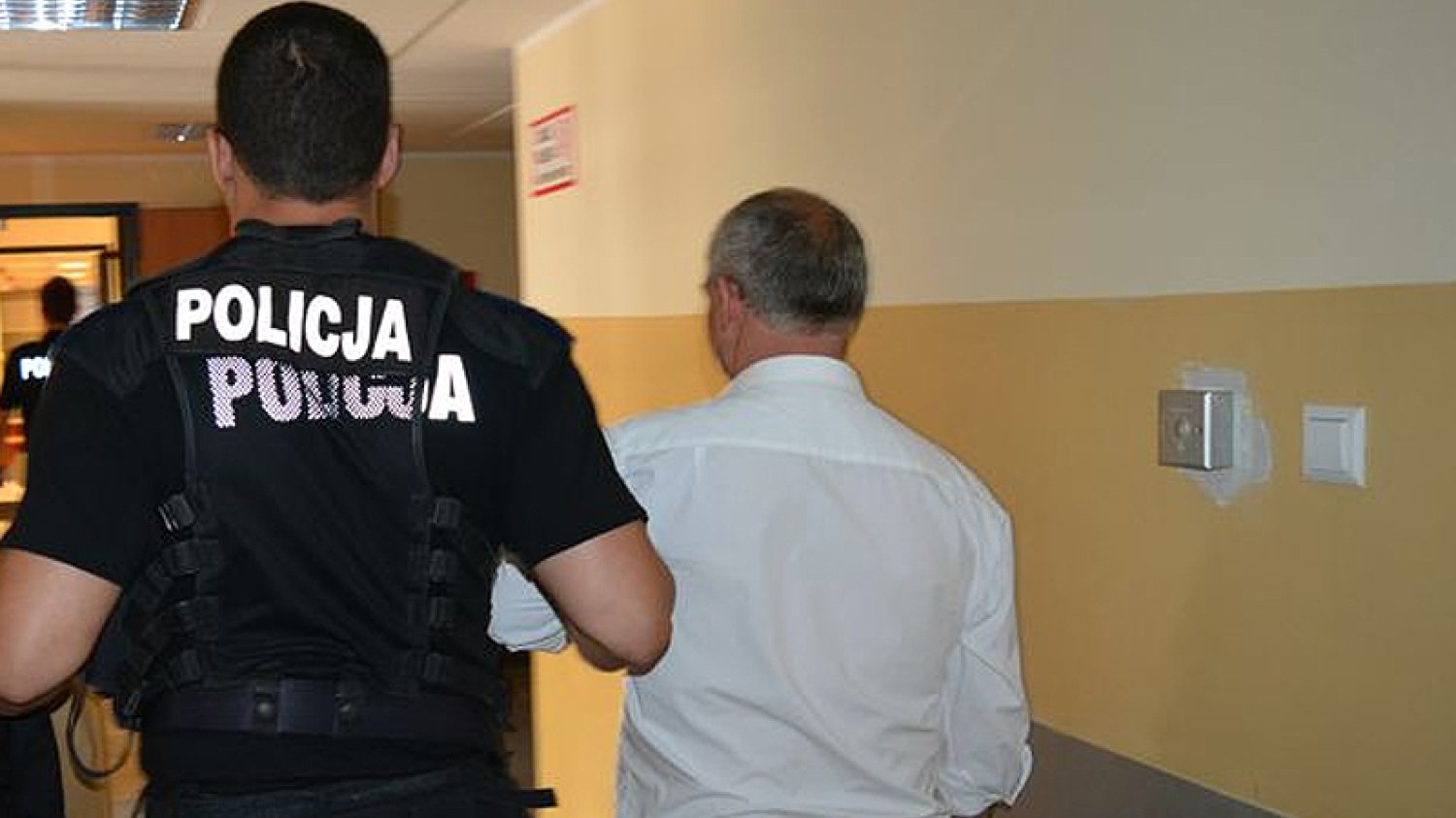 Turysta spod Łodzi dokonał rasistowskiego czynu pod kościołem w Sopocie. Policja zareagowała szybko i stanowczo.