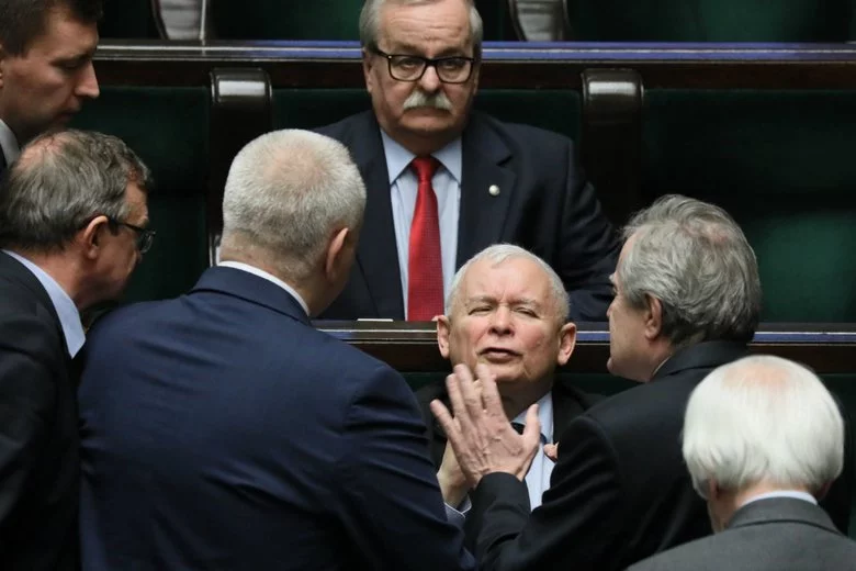 Jarosław Kaczyński nie ma za dużych powodów do zadowolenia.