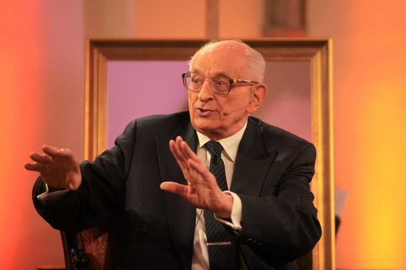 Prof. Władysław Bartoszewski opowiedział o powstaniu w getcie warszawskim w 1943 roku.