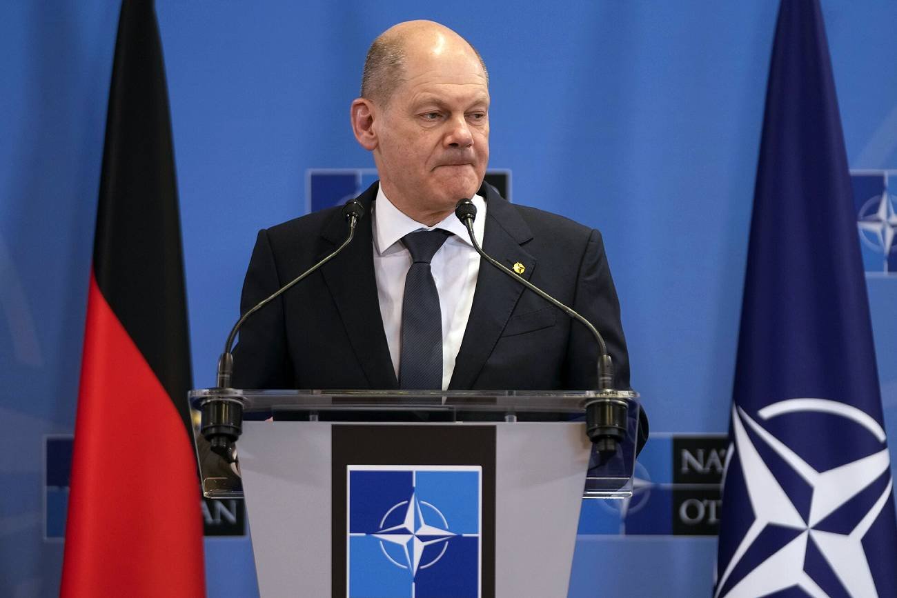 Były sekretarz generalny NATO Anders Fogh Rasmussen apeluje do kanclerza Niemiec Olafa Scholza ws. "potrzeby niemieckiego przywództwa" Były sekretarz generalny NATO Anders Fogh Rasmussen apeluje do kanclerza Niemiec Olafa Scholza