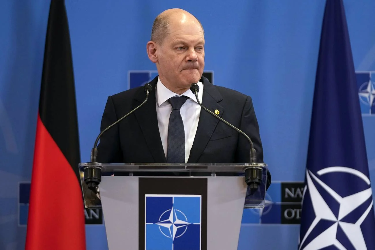 Były sekretarz generalny NATO Anders Fogh Rasmussen apeluje do kanclerza Niemiec Olafa Scholza ws. "potrzeby niemieckiego przywództwa" Były sekretarz generalny NATO Anders Fogh Rasmussen apeluje do kanclerza Niemiec Olafa Scholza