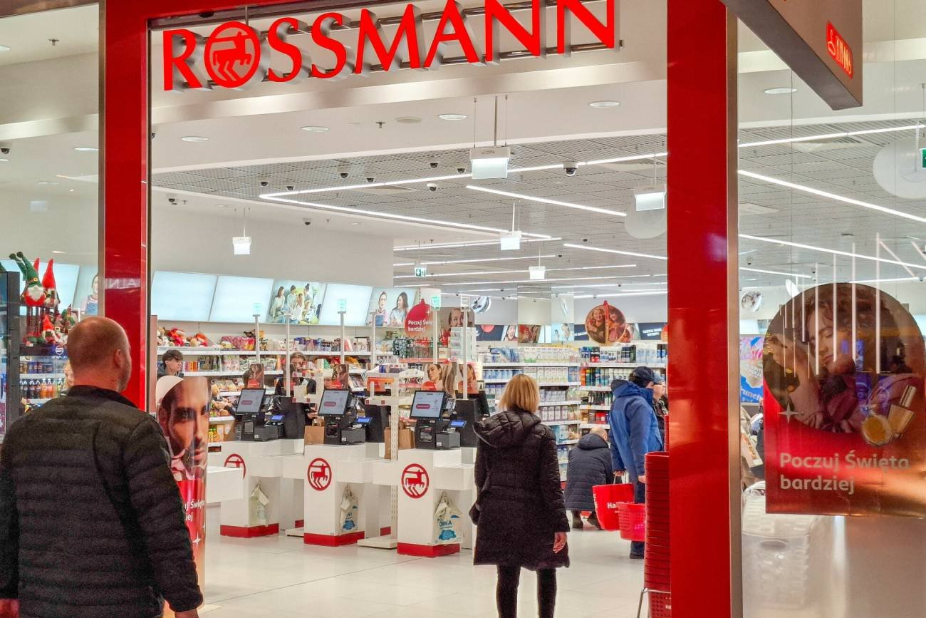 Arabskie perfumy unisex na promocji w Rossmannie. LATTAFA Khamrah