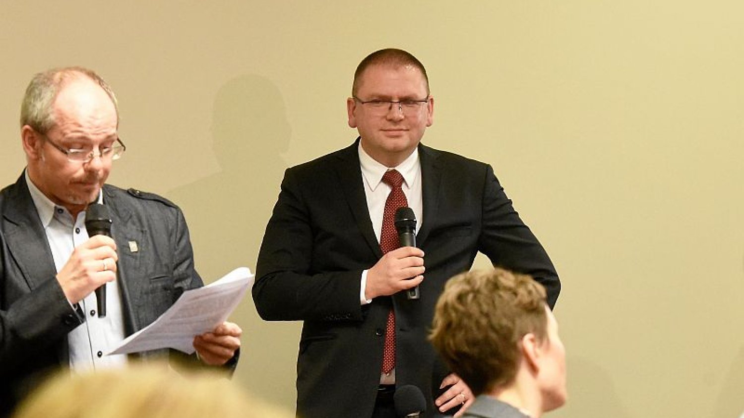 Sędzia Maciej Nawacki został prezesem Sądu Rejonowego w Olsztynie na mocy faksu ministra sprawiedliwości Zbigniewa Ziobry. 7 lutego podarł uchwały 31 sędziów ws. praworządności.