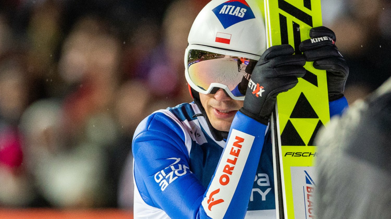 Kamil Stoch w sobotnim konkursie na skoczni Kulm zajął odległe, 17. miejsce w stawce.