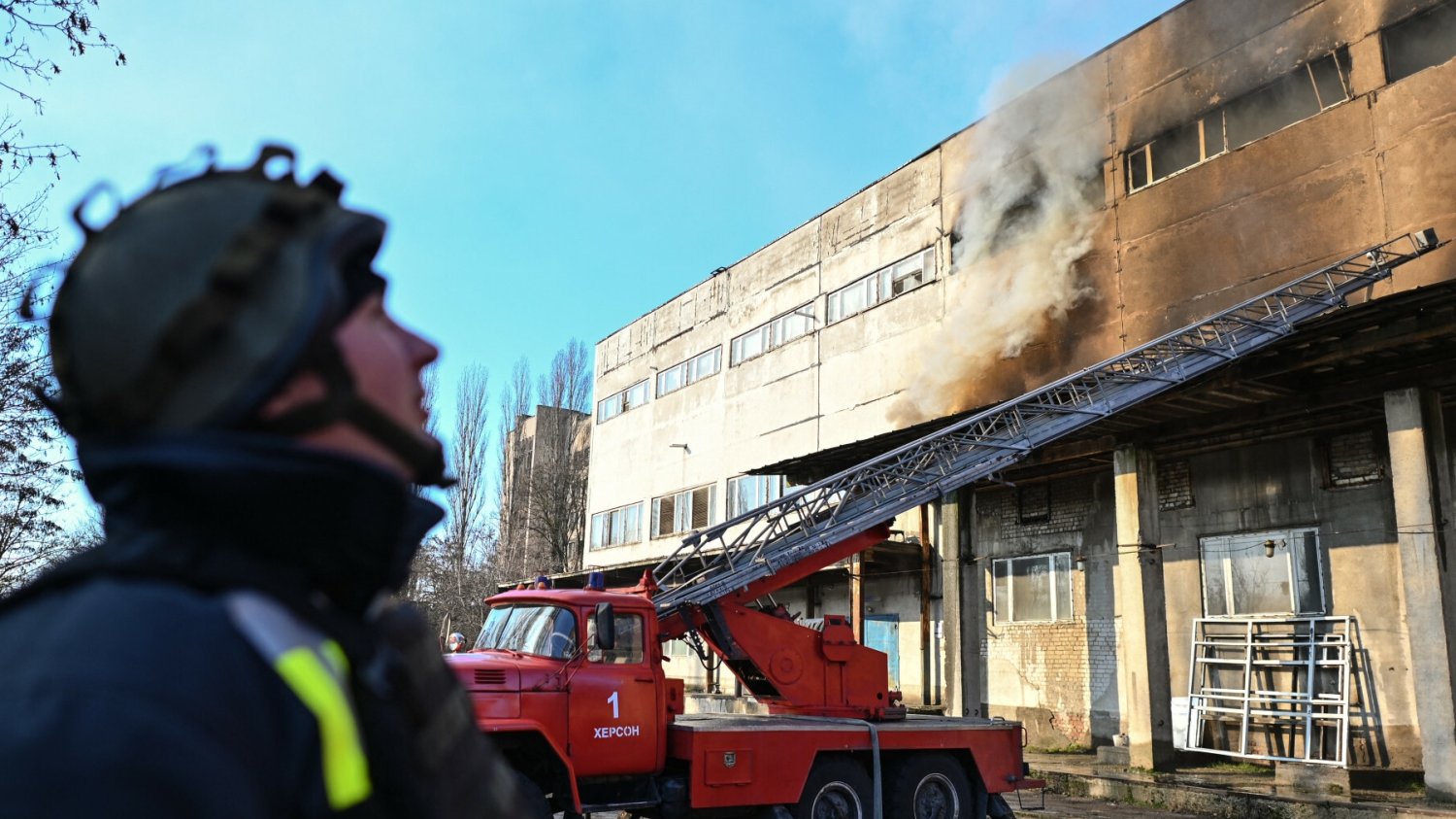 Wojska rosyjskie ostrzelały Chersoń 24 grudnia rano.
