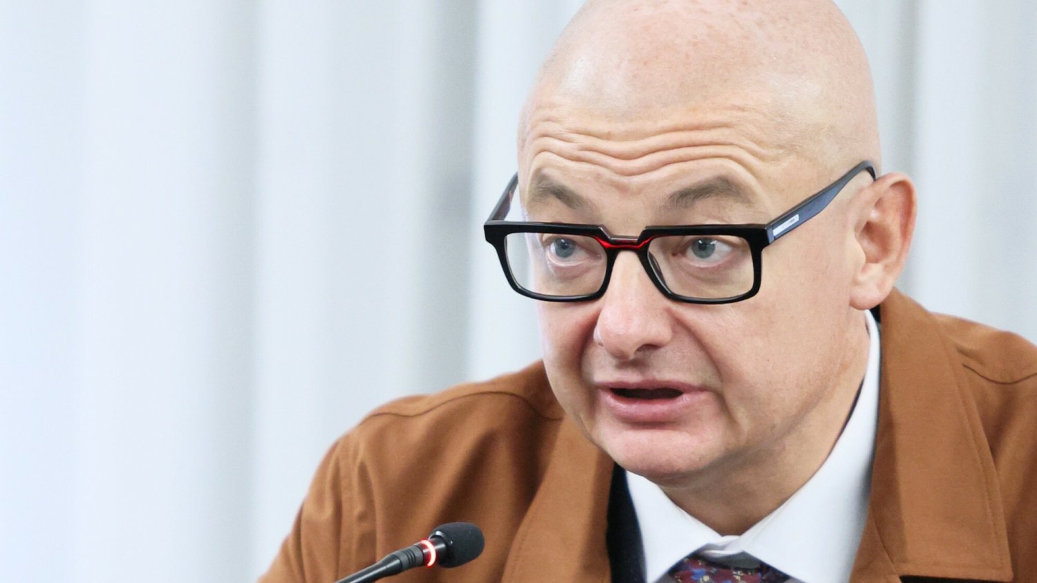 Michał Kamiński nie ukrywa swoich problemów ze zdrowiem. Od lat walczył z cukrzycą typu 2 Michał Kamiński nie ukrywa swoich problemów ze zdrowiem. Od lat walczył z cukrzycą typu 2