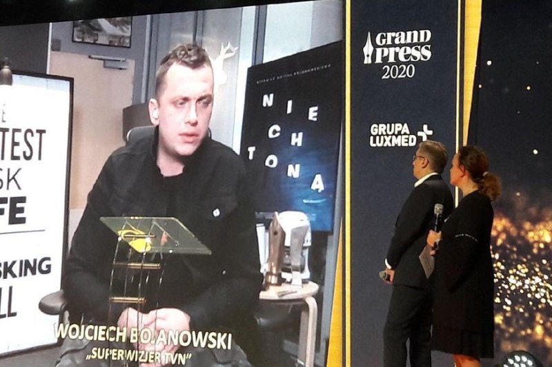Wojciech Bojanowski triumfował na gali "Grand Press". Podzielił się wzruszającą refleksją o zmarłym dziecku